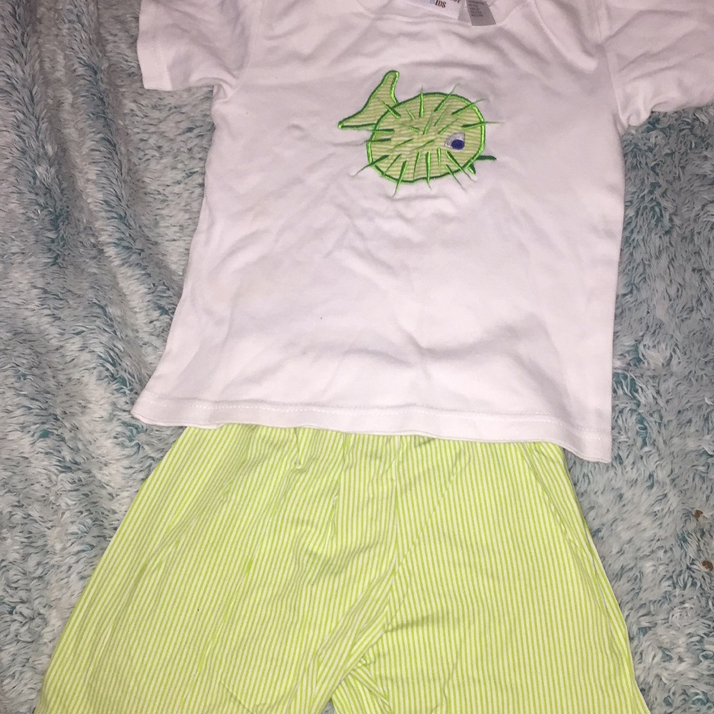 Pinstripe green Blowfish beach outfit! 3T
